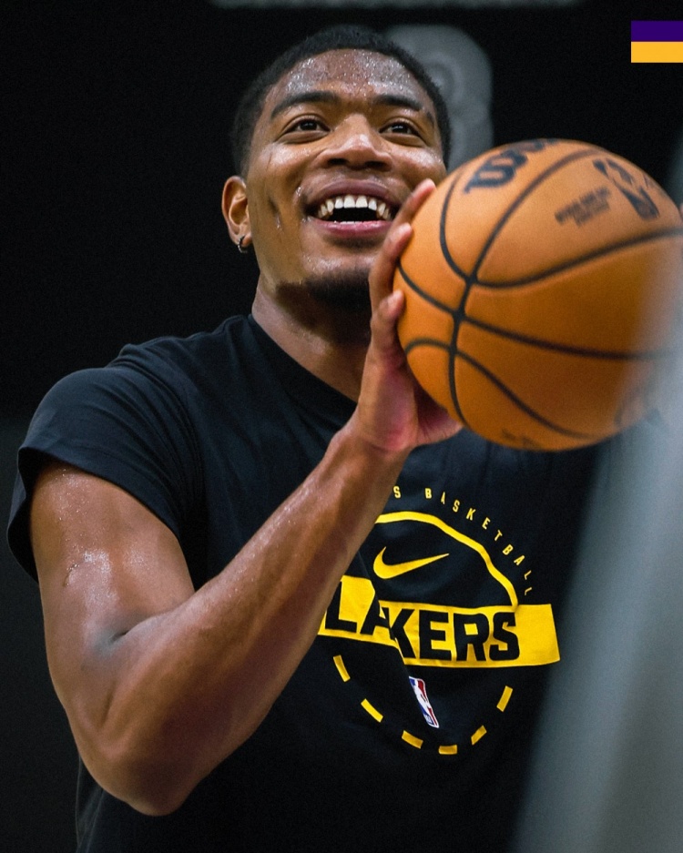 休假歸來開練！湖人官方曬八村塁訓練照