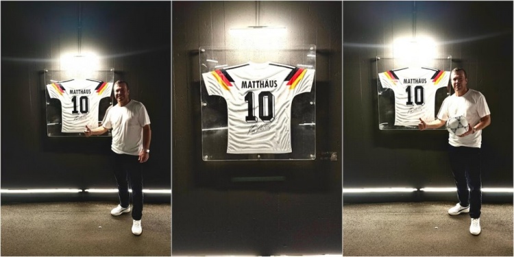 馬特烏斯捐贈(zèng)球衣在羅馬奧林匹克球場(chǎng)展覽，在這贏得世界杯歐洲杯