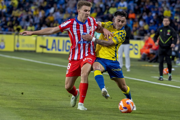 巴里奧斯：利物浦有很多世界級的球員，我們必須找到辦法擊敗他們