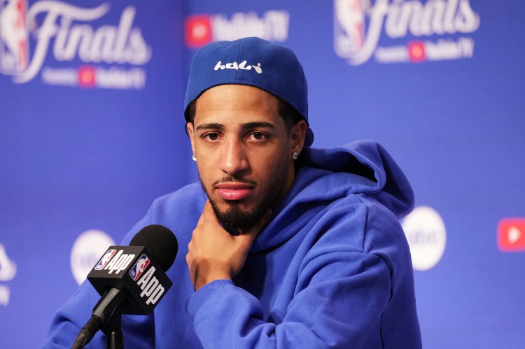 游戲立大功？頂級(jí)后衛(wèi)們是如何通過(guò)打2K來(lái)學(xué)習(xí)并提高自己的？