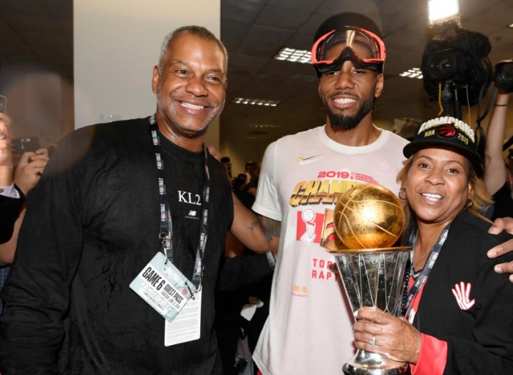 挺有眼光的??卡舅6年前開口要湖人股份 湖人今年100億