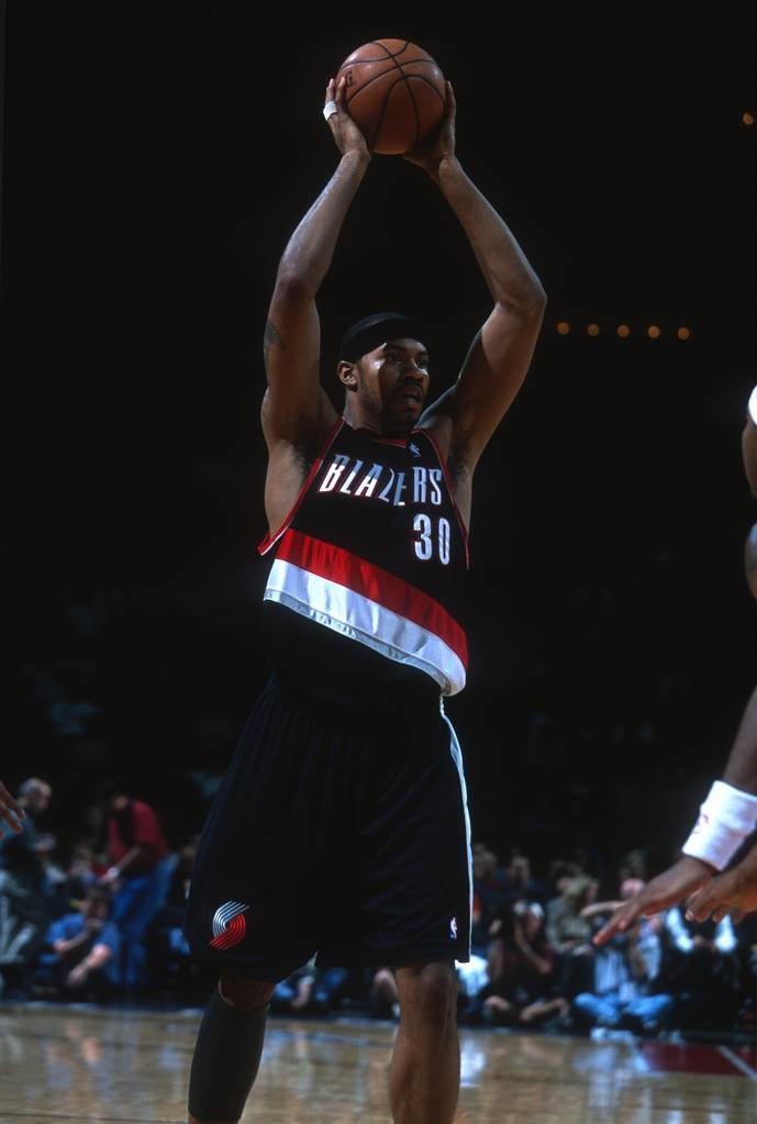 籃球不會(huì)說(shuō)謊！??開(kāi)拓者祝名宿拉希德-華萊士51歲生日快樂(lè)！