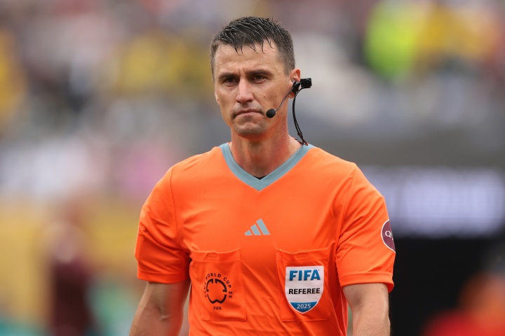 直播吧：中超兩場爭冠戰(zhàn)申花vs蓉城、國安vs海港均由外籍裁判執(zhí)法