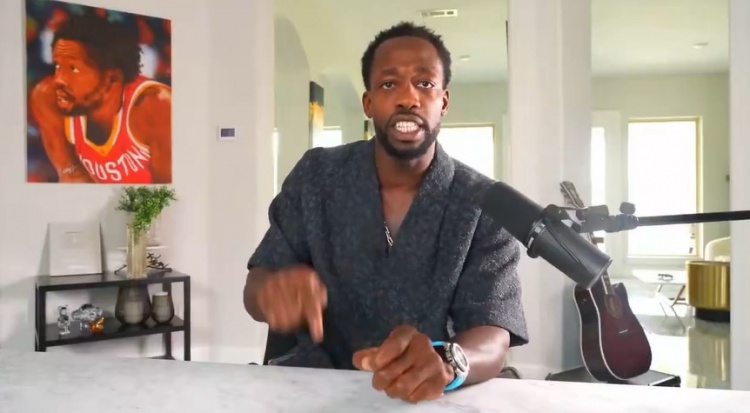 貝弗利to吹楊：希望我的言論能激勵(lì)你 你目前啥成就都還沒(méi)有呢