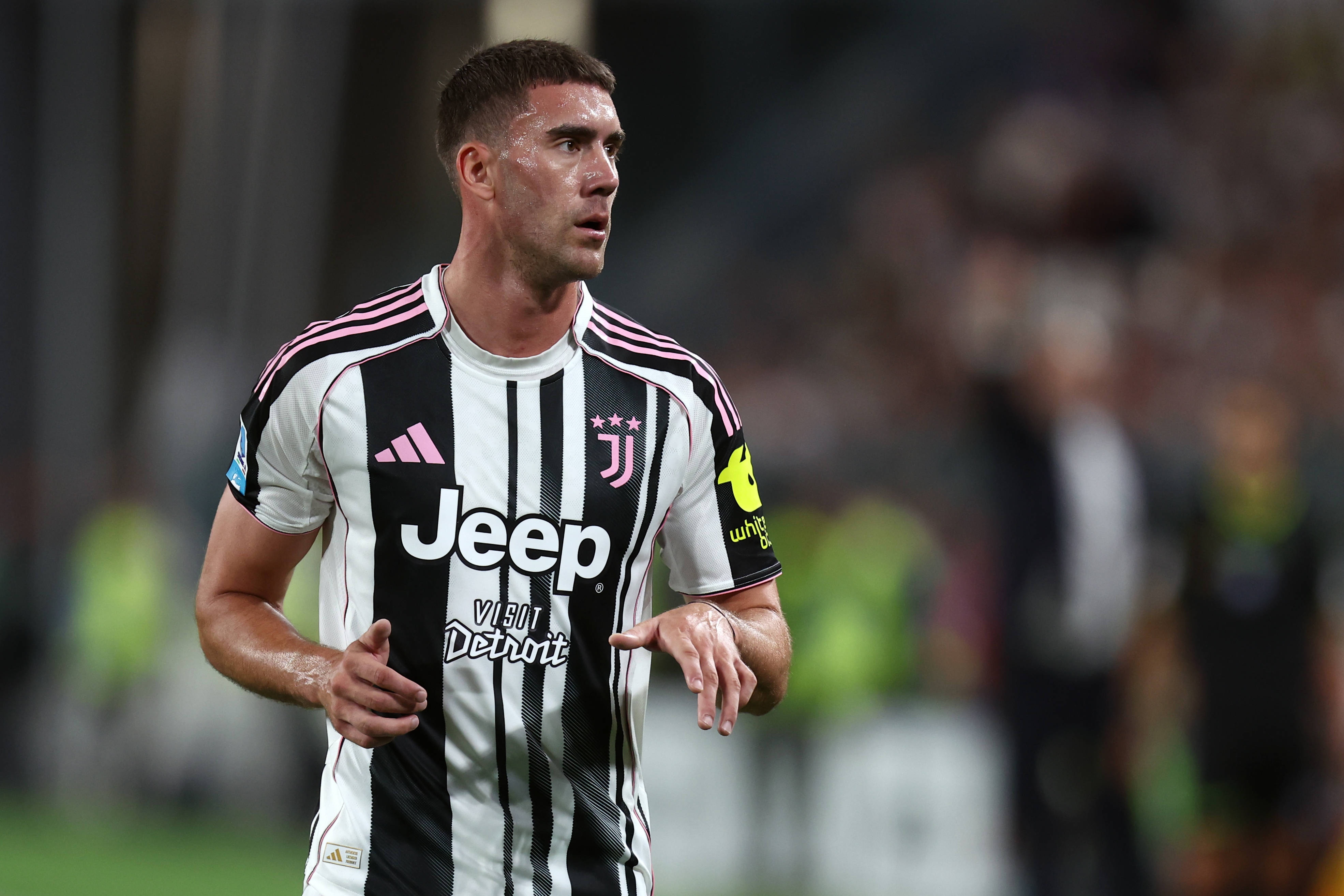 跟隊(duì)記者：DV9今夏只想去巴薩或夢(mèng)寐以求的皇馬，最多還有拜仁