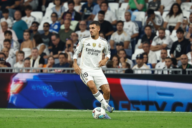 費內(nèi)巴切主席：塞巴略斯今夏已準(zhǔn)備好加盟我們，但太貴了我們放棄