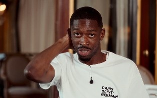 被稱贊世界最佳！登貝萊：這個詞份量很重，但歷史最佳是梅西