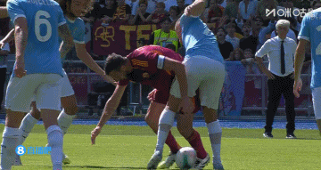 激烈！克里斯坦特中場拼搶中差點(diǎn)拉掉馬魯西奇球褲，露出后者大腿