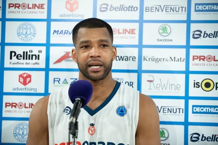 隊記：火箭將提拔球員發(fā)展教練博斯蒂克 擔(dān)任球隊的助理教練