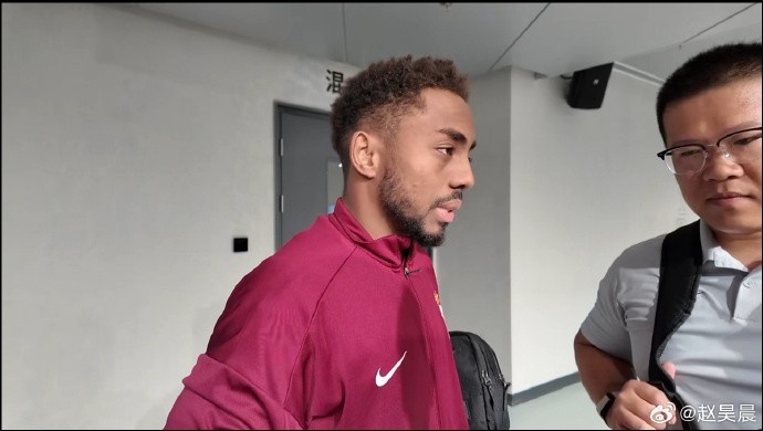 加布里埃爾：開心有助攻更開心贏比賽，主教練非常有經(jīng)驗(yàn)