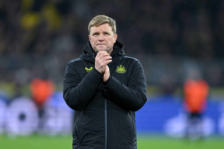 紐卡客場三連平！埃迪-豪不滿判罰：沃爾特馬德被拉倒應該判點球