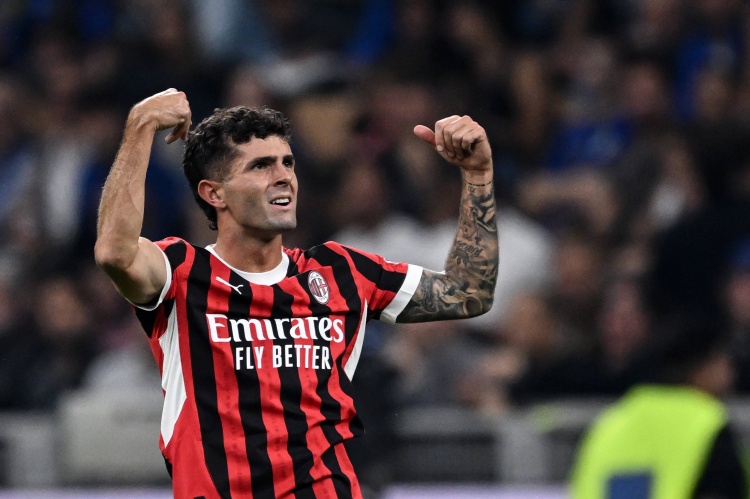 埃爾納內(nèi)斯用國際象棋形容米蘭：普利西奇是王后，阿萊格里是國王