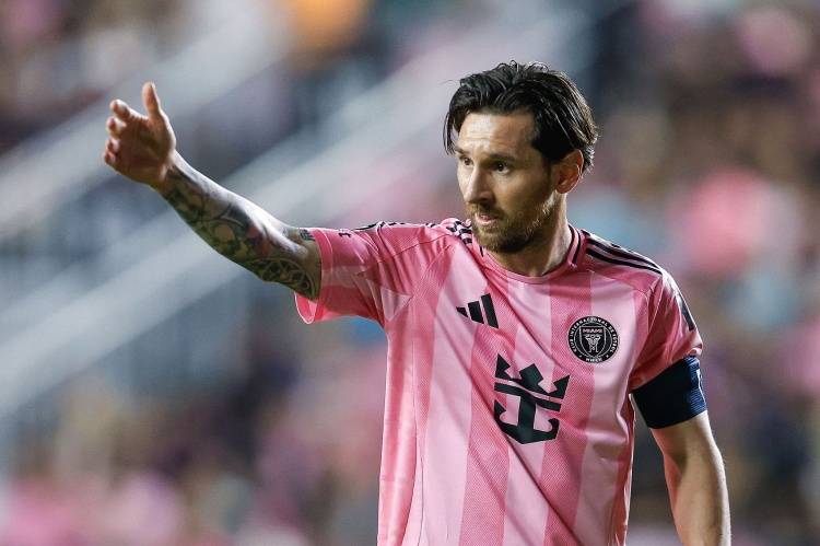 權(quán)威確認(rèn)！羅馬諾：梅西即將與邁阿密續(xù)約！只待對合同做最后審核