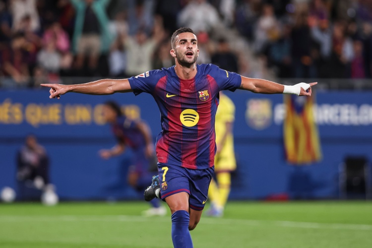 每體巴薩球員評分：費蘭8分，拉菲尼亞、佩德里、奧爾莫等五人7分