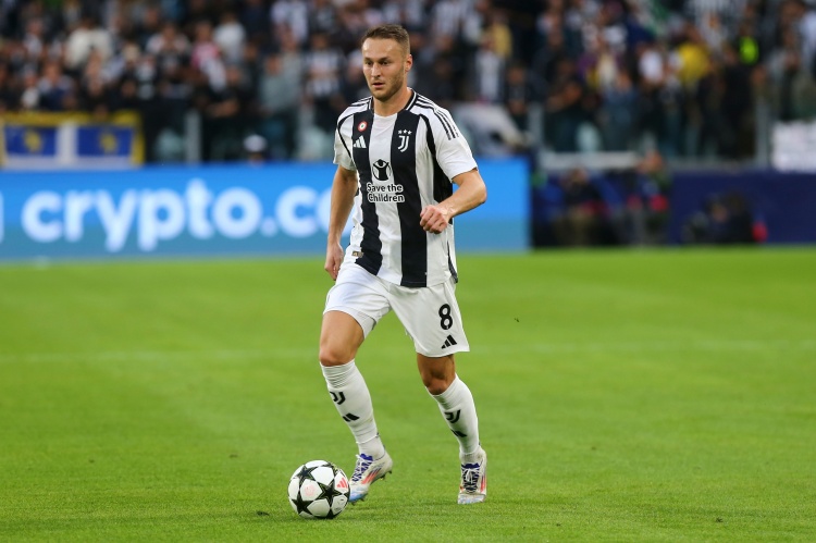 意媒：庫(kù)普梅納斯?fàn)顟B(tài)每況愈下飽受批評(píng)，尤文可能最早冬窗出售他