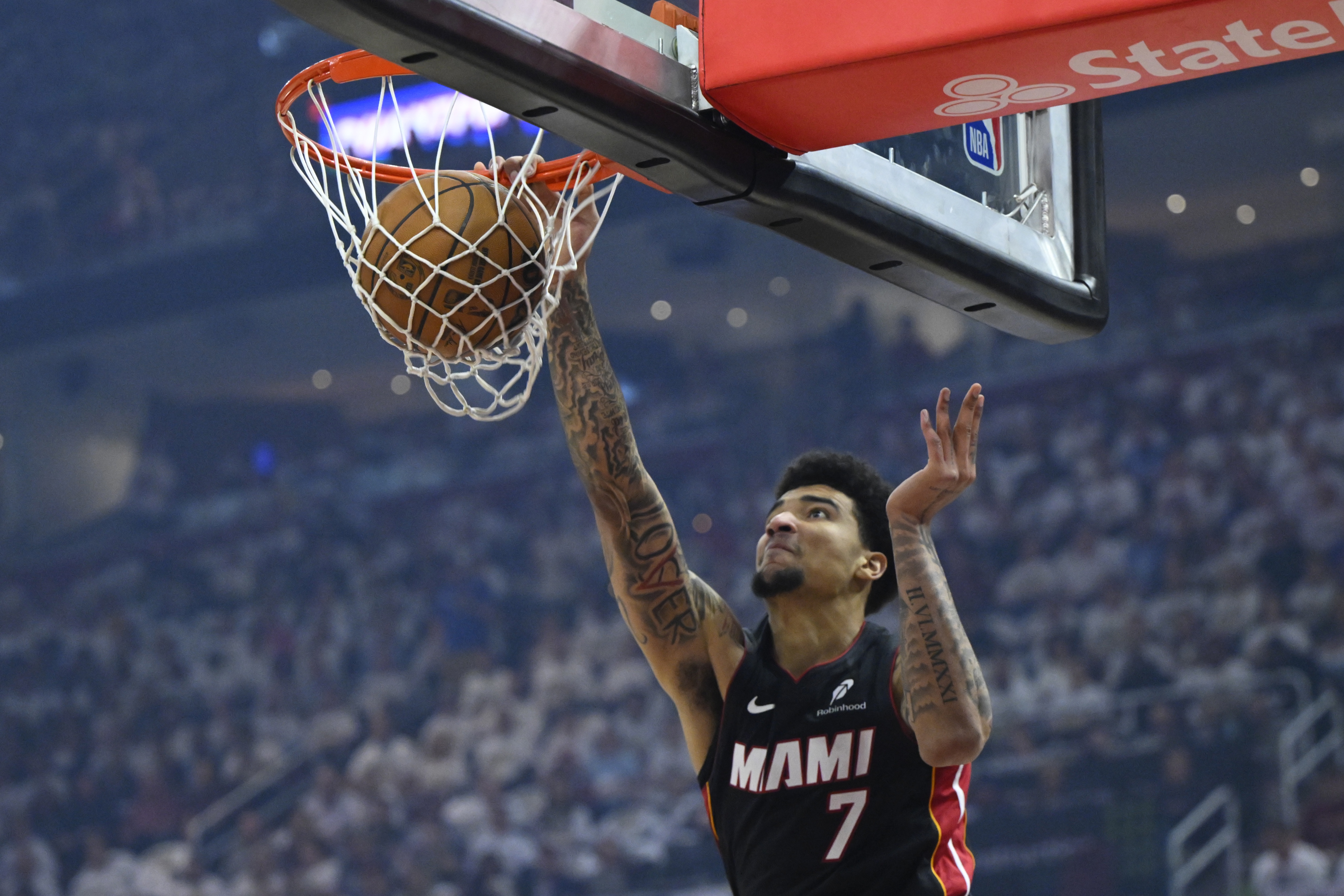 美記：熱火執(zhí)行了小海梅-哈克斯和韋爾26-27賽季的球隊選項