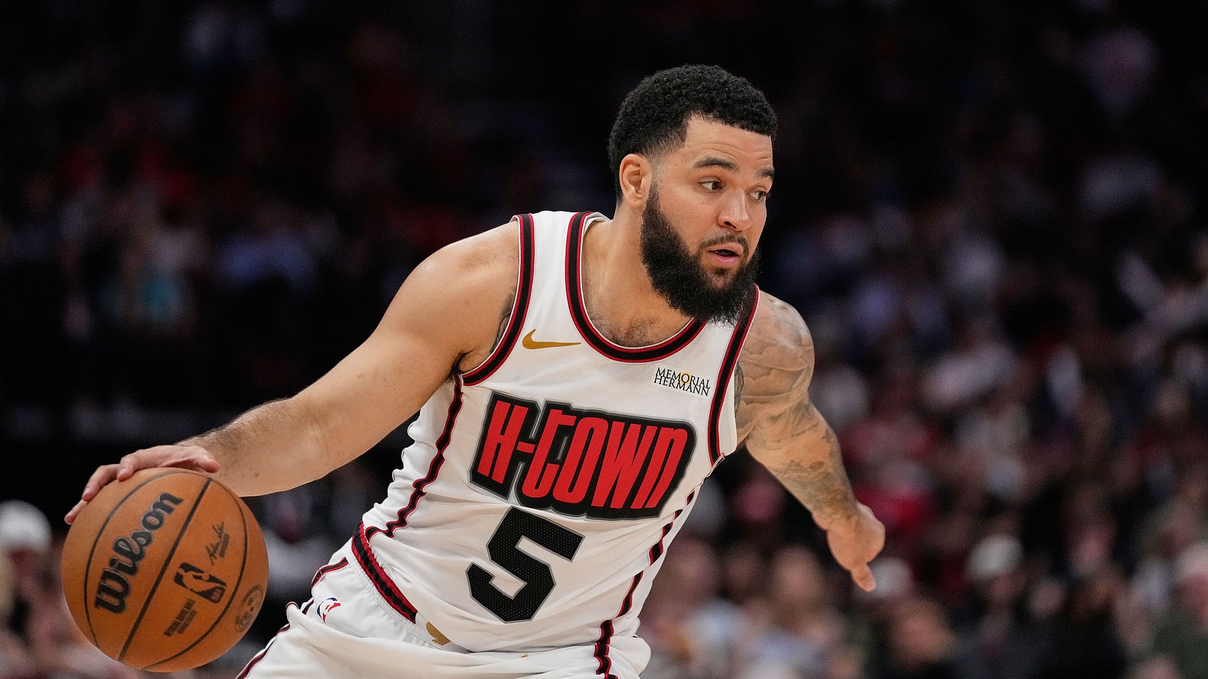 血虧??！火記：范弗里特是在巴哈馬群島的迷你訓(xùn)練營中受傷的