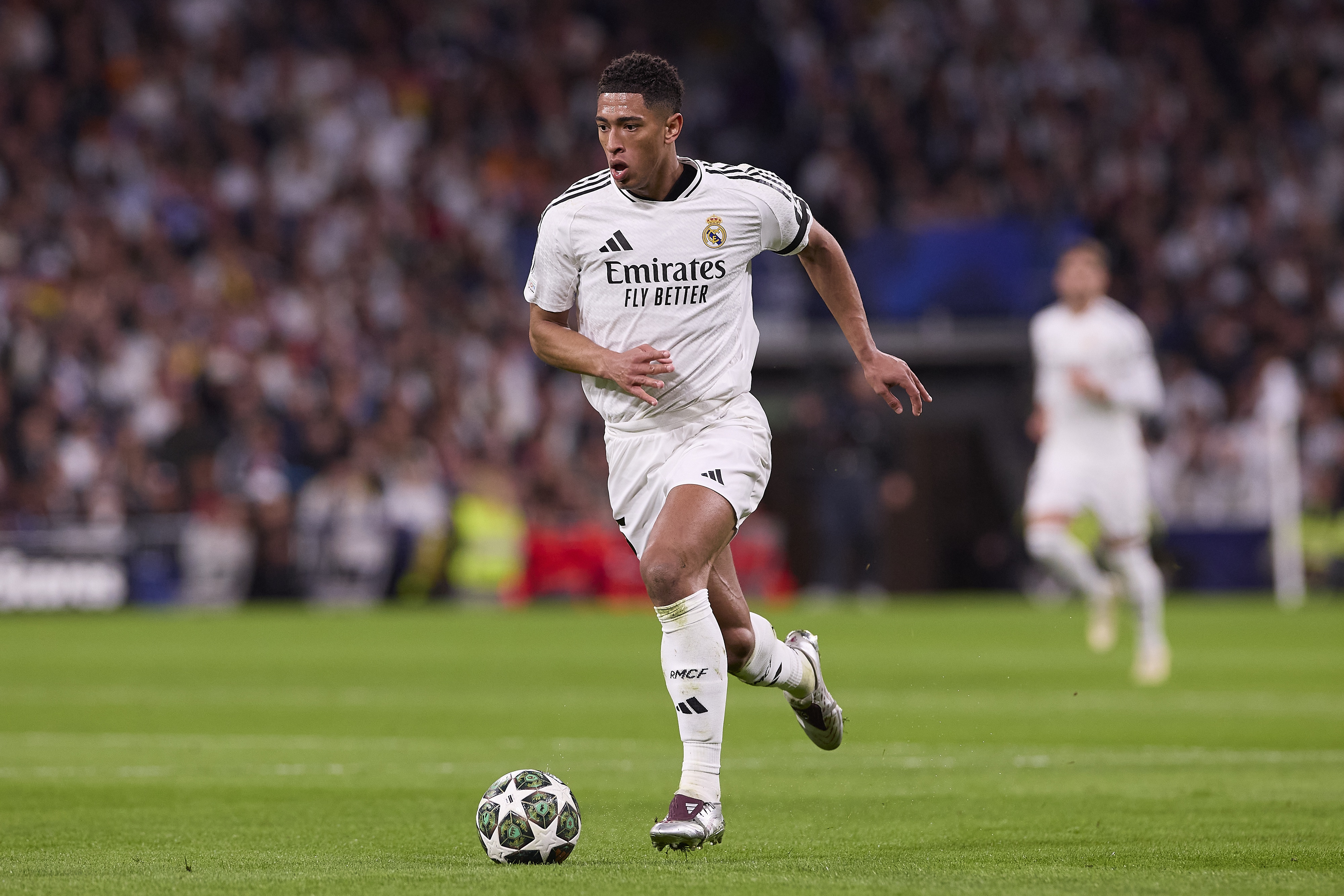 阿斯：皇馬希望貝林厄姆能精減體重，以適應(yīng)阿隆索的快速壓迫打法