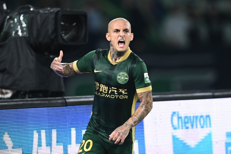 米特里策：我從哈吉那里受益很多 王鈺棟肯定會成為很優(yōu)秀的球員