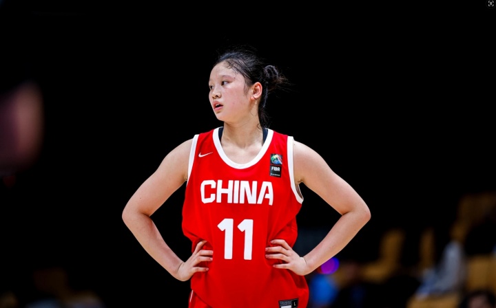 媒體人：中國U16女籃現(xiàn)在的實力很難擊敗澳大利亞 但鍛煉價值很高