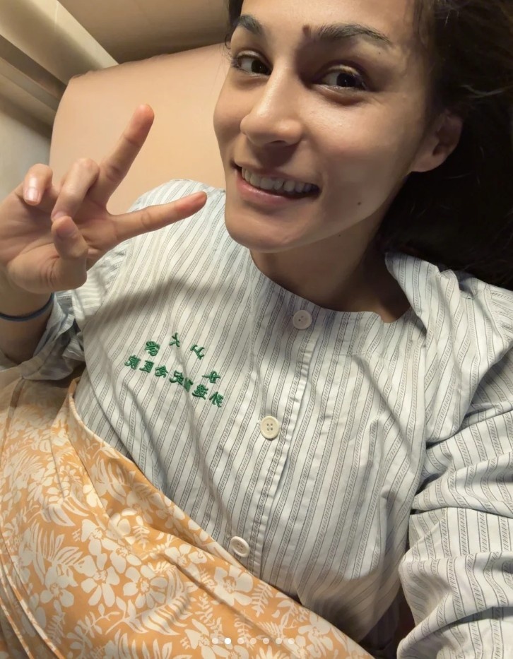 迪拉娜：生病住院 身上痛到不行 祝各位健康平安 才是最大的幸福