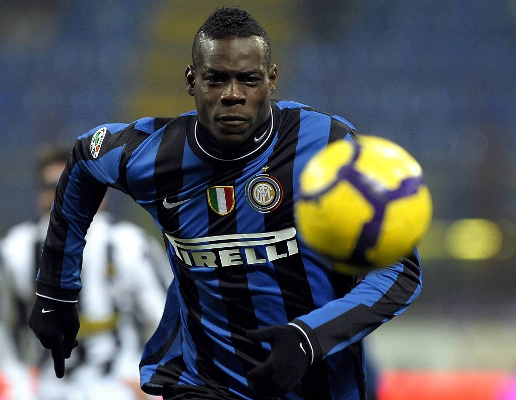 馬特拉齊：當(dāng)年歐冠戰(zhàn)巴薩巴洛特利非常消極，賽后我給了他兩巴掌