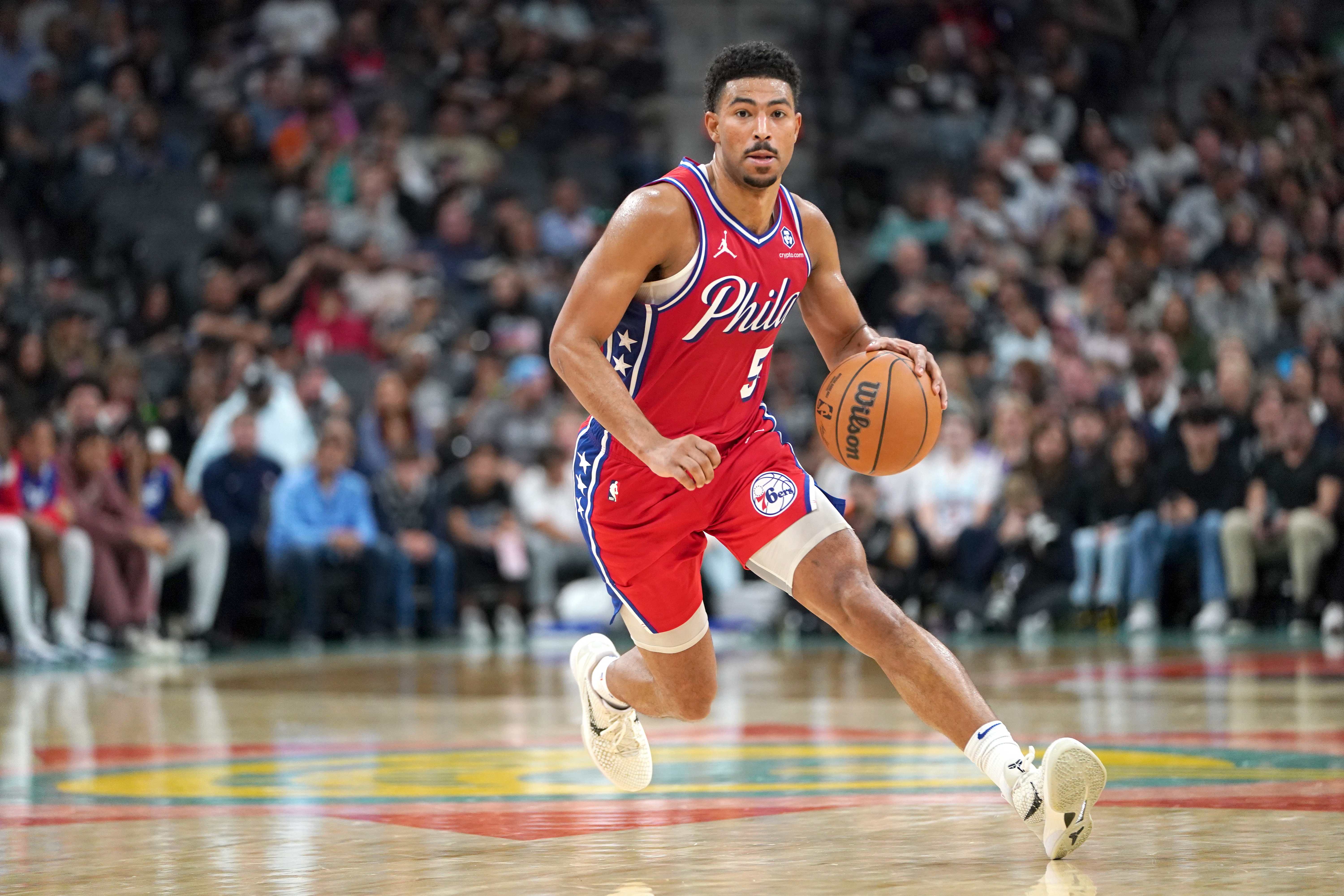 還沒談攏！Shams：格萊姆斯和76人續(xù)約仍然存在很大分歧