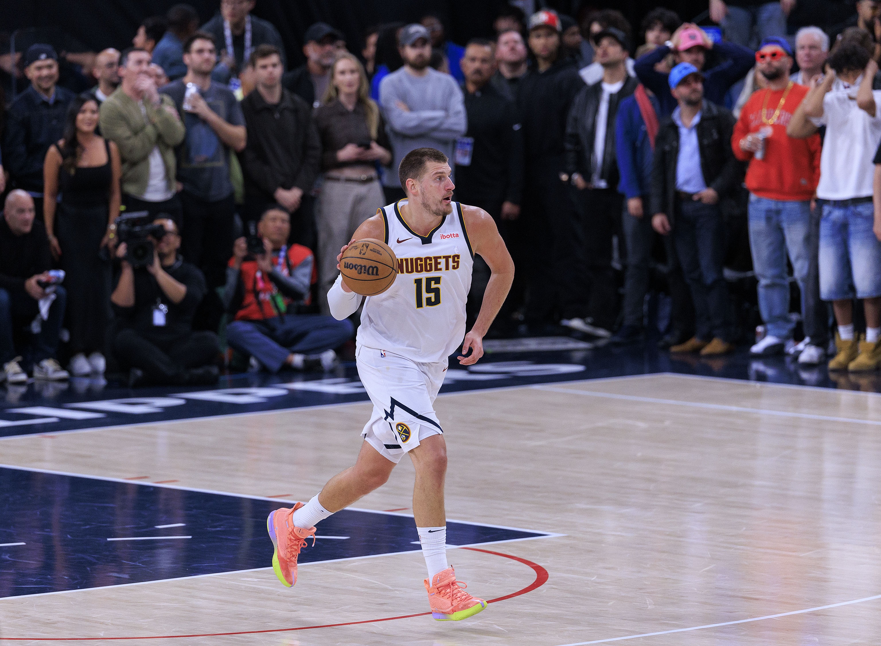 皮蓬：不確定東契奇&約基奇能否在我的年代統(tǒng)治 那時(shí)習(xí)慣全場(chǎng)緊逼