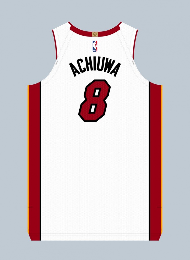 簽一年合同！球衣記者：阿丘瓦在熱火穿8號球衣