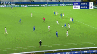 神來(lái)一腳！36歲吳曦小角度凌空掃射，門(mén)將目送皮球飛入遠(yuǎn)角