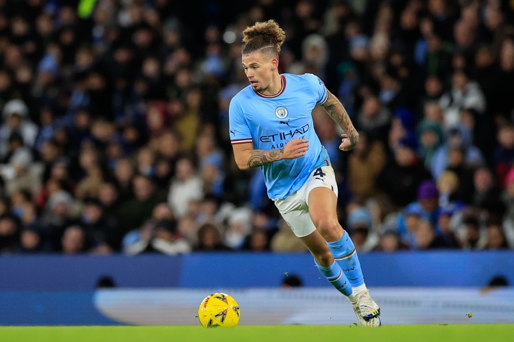 意媒：尤文有意在冬窗租借曼城中場(chǎng)菲利普斯，他不在曼城計(jì)劃之中