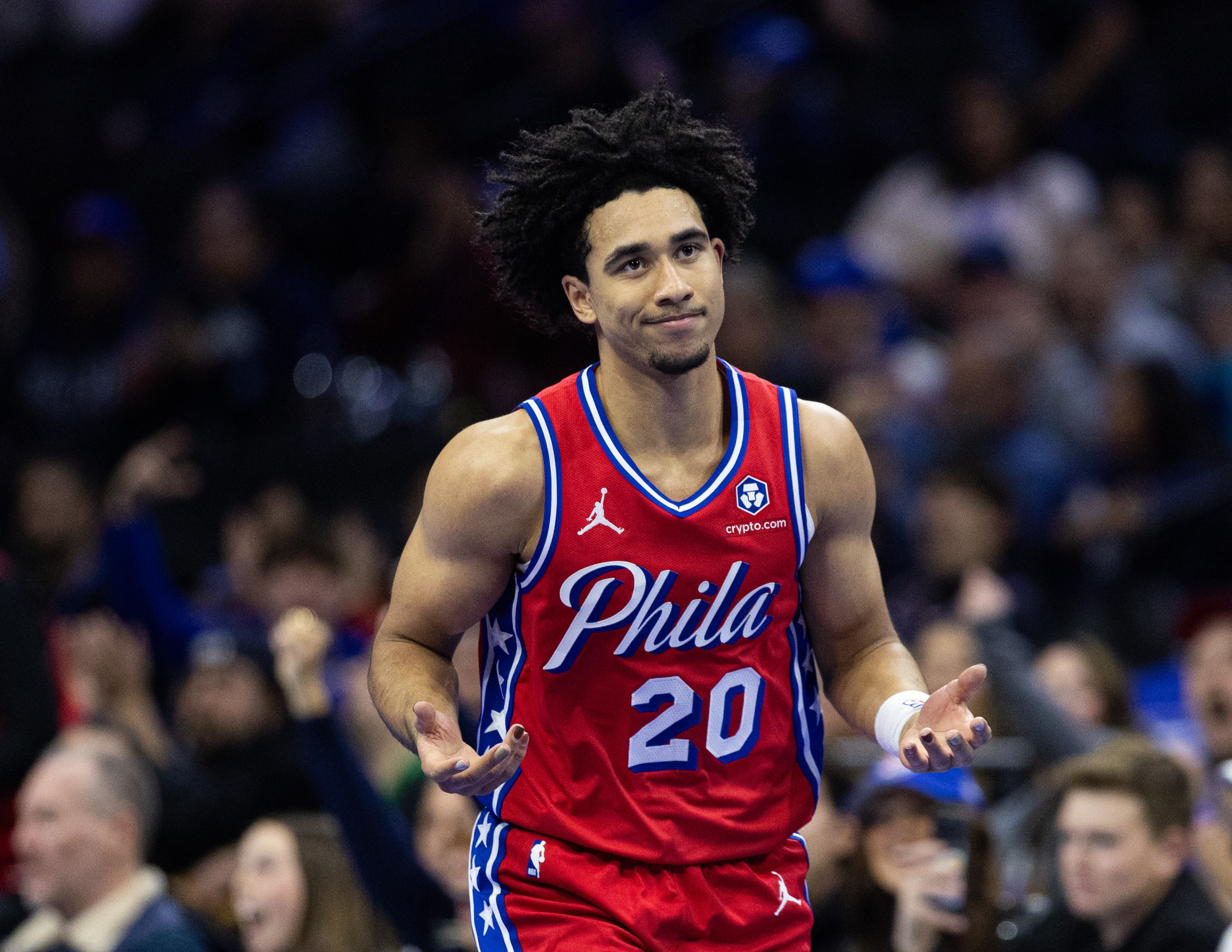 魔仙哥再遭重創(chuàng)！麥凱恩上賽季曾因左膝半月板撕裂賽季報銷