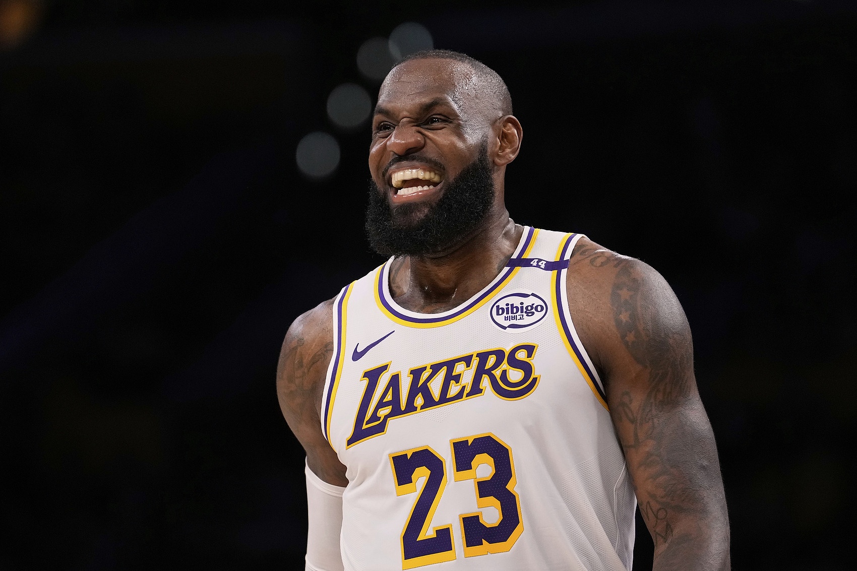 雷迪克：休賽期和詹姆斯會(huì)面過(guò)兩次 他會(huì)為我們帶來(lái)最好的表現(xiàn)