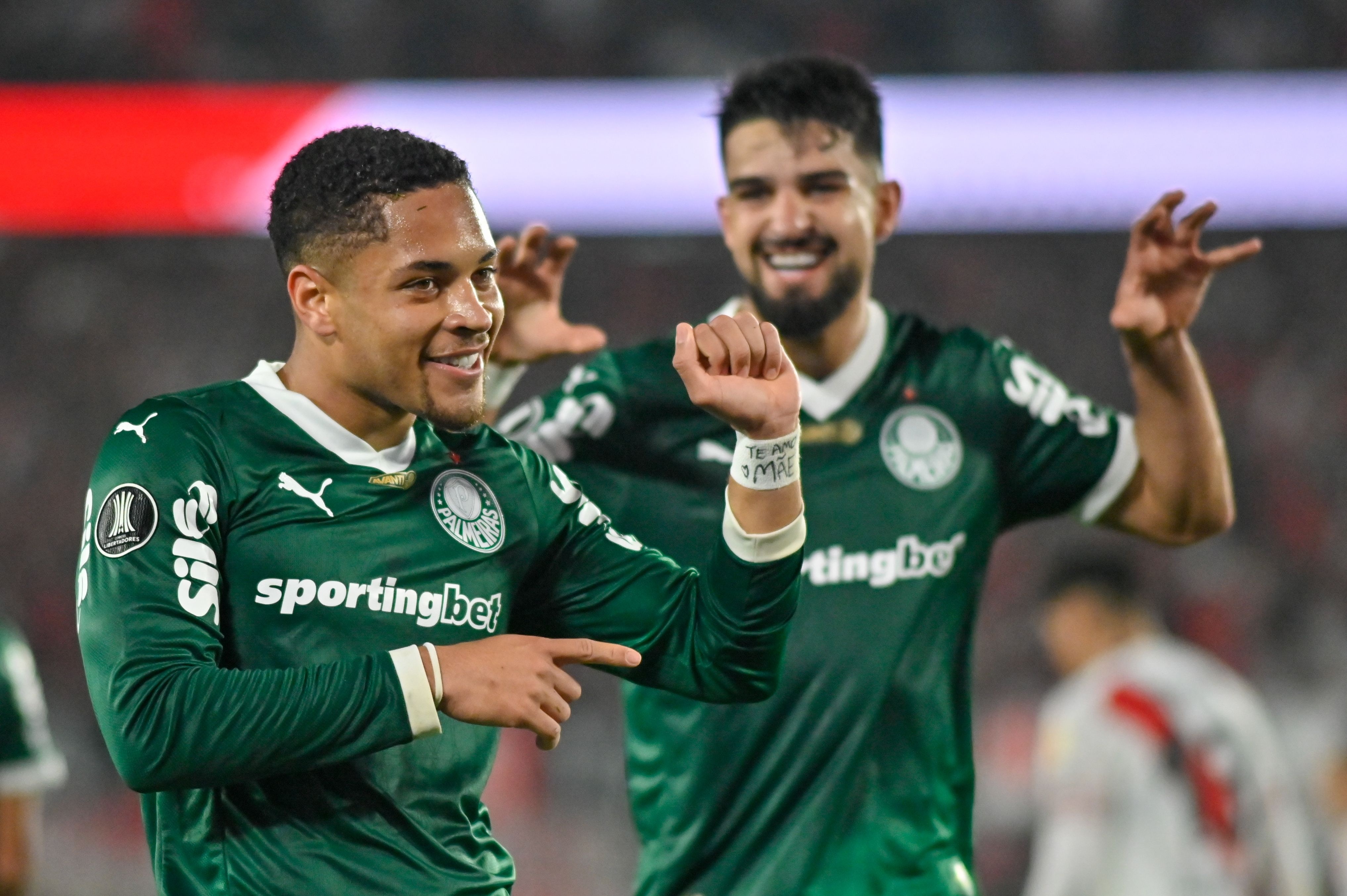 世體：10場8球4助！20歲羅克恢復(fù)最佳狀態(tài)，有望參加明年世界杯