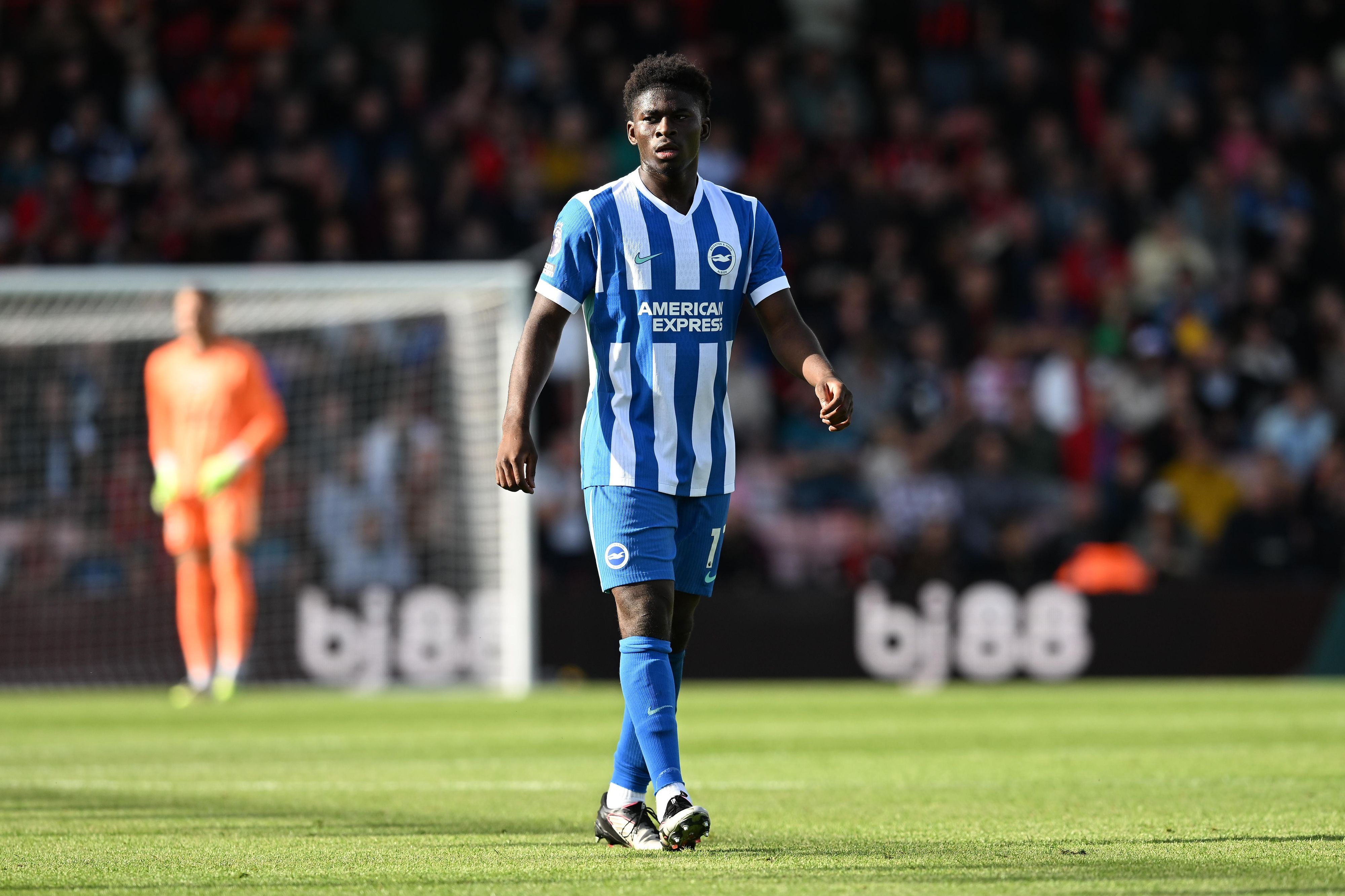 記者：曼聯(lián)可能買兩個中場目標(biāo)有巴萊巴、沃頓，巴萊巴標(biāo)價1.5億