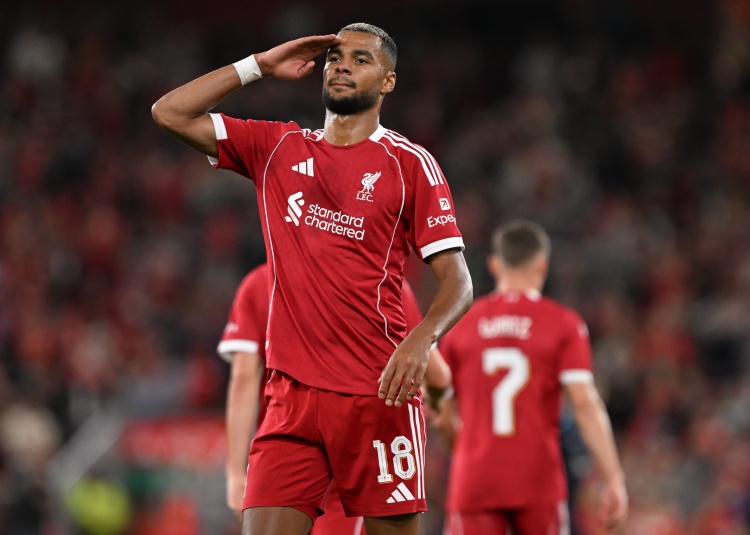 英超五連勝高居第一！加克波：利物浦有強大信念，希望延續(xù)下去