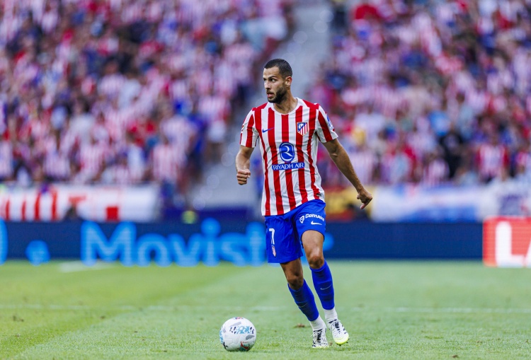 阿斯報：對陣皇馬漢茨科可能擔(dān)任馬競左后衛(wèi)，朗格萊出任中衛(wèi)