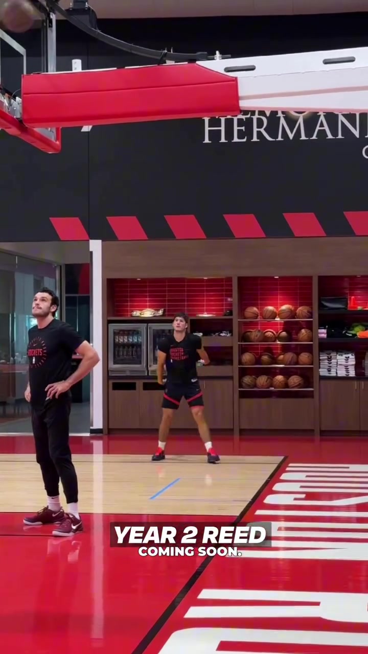 新賽季火箭主控？火箭官方曬出謝潑德三分訓(xùn)練 10次出手彈無虛發(fā)