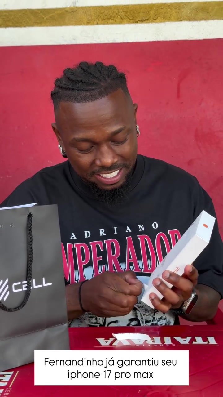 臉胖了一圈??32歲國足歸化費(fèi)南多曬視頻，拿下iPhone17 promax