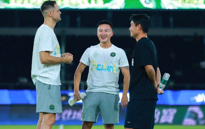 王東升首次以對(duì)手身份回到黃龍：回憶永藏我心，愿我們都完成目標(biāo)