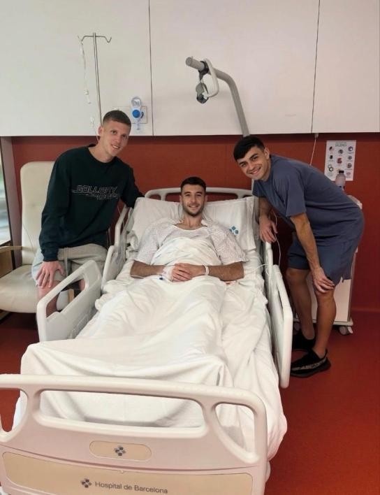 世體：佩德里因自己大傷過所以感同身受，多次去看望受傷的隊(duì)友