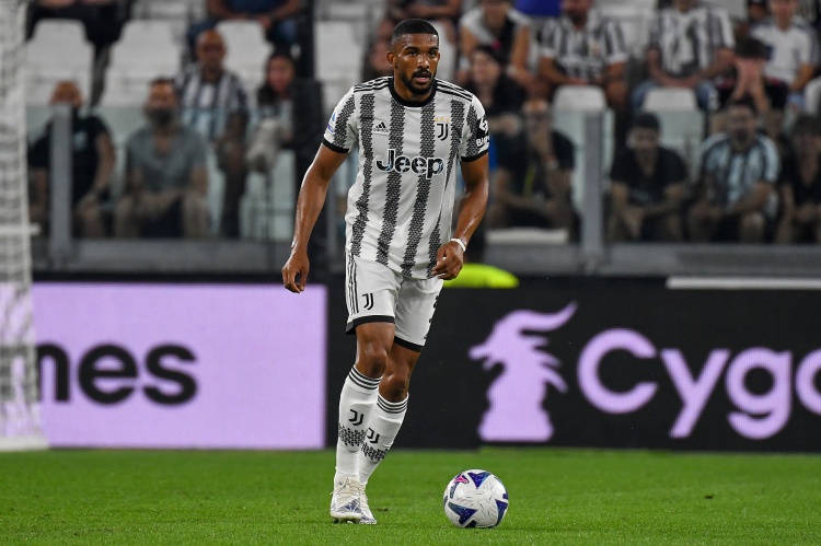 意媒：布雷默傷勢不嚴(yán)重但可能缺席對(duì)陣黃潛的歐冠，踢米蘭時(shí)回歸