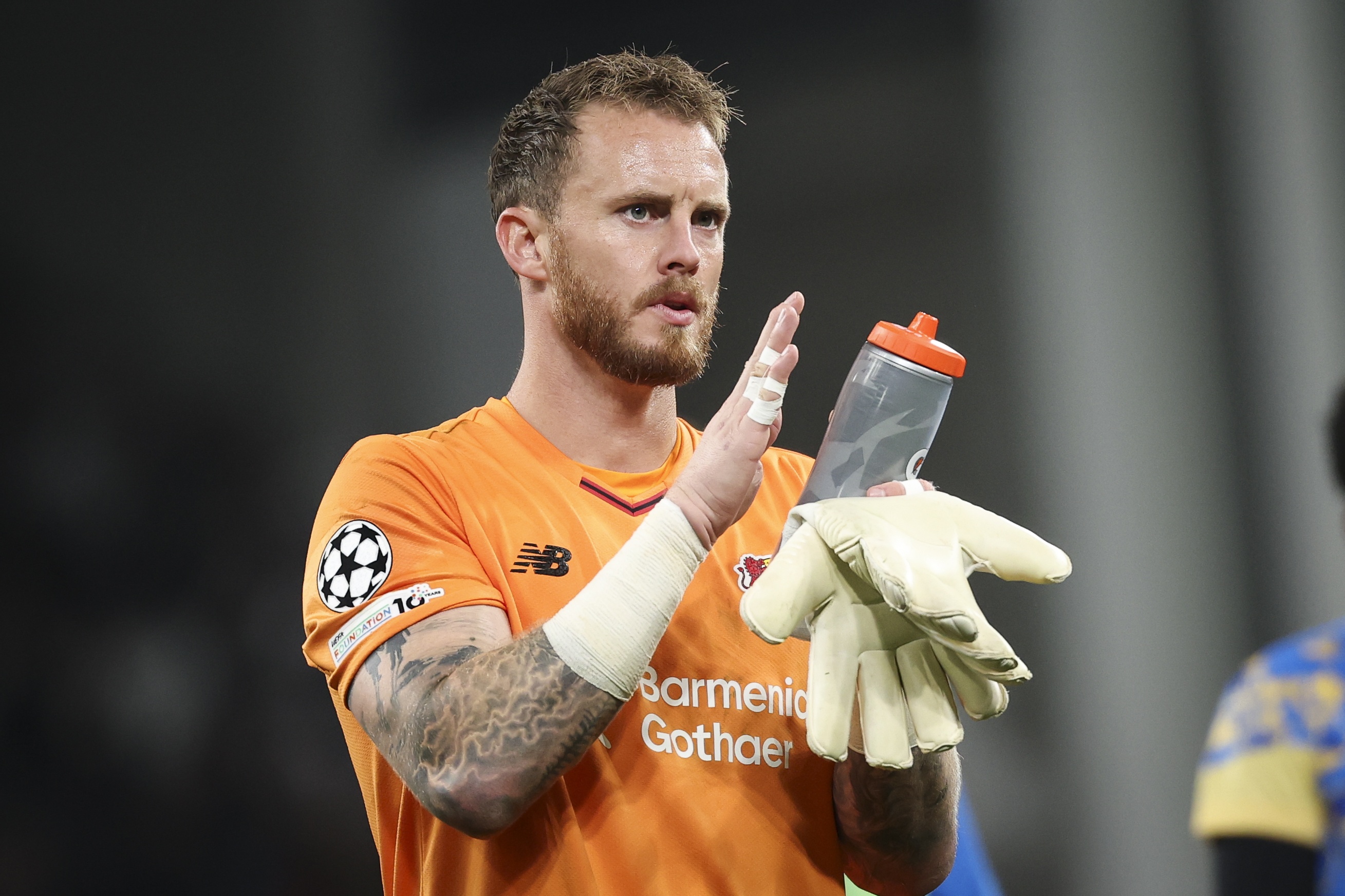 弗萊肯：從上半場(chǎng)的表現(xiàn)來(lái)看，我們還有很多問(wèn)題需要解決