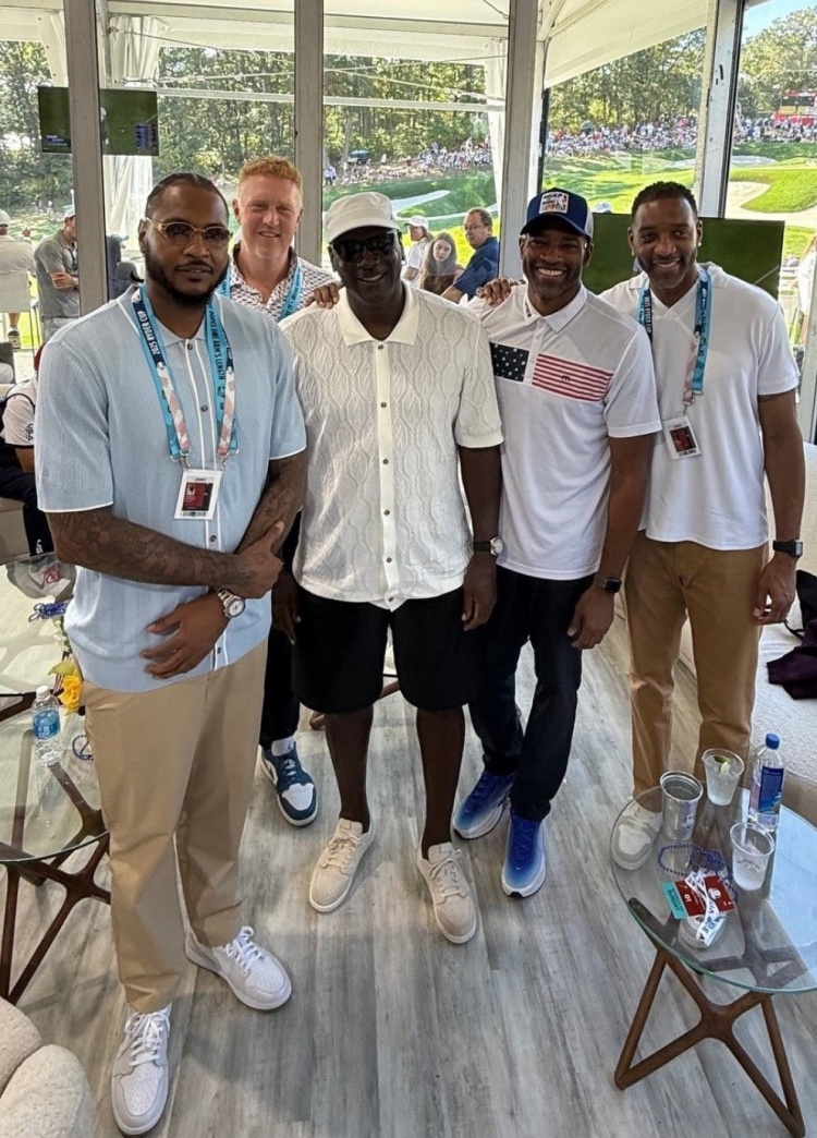 都是大咖！喬丹、安東尼、卡特和麥迪在萊德杯合影留念