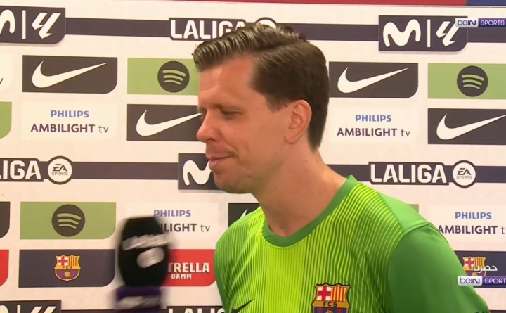 心系隊(duì)友！什琴斯尼：回歸賽場(chǎng)該高興，但我不開心因?yàn)榧游鱽喪軅? 
                                                 class=