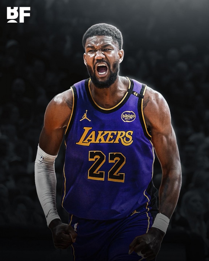 開賽夜湖勇大戰(zhàn)！艾頓過去兩場(chǎng)面對(duì)霍福德：22分14板&22分15板