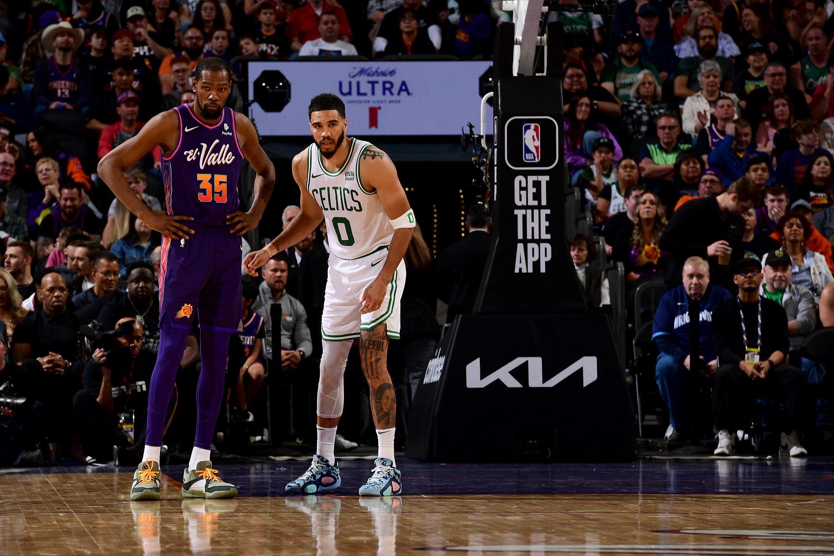 塔圖姆重傷僅4個(gè)月即恢復(fù)球場訓(xùn)練！杜蘭特轉(zhuǎn)發(fā)：瘋狂 加油JT