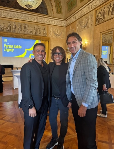 直播吧：卡納瓦羅近日看意甲與老友相聚，不大可能與足協(xié)面談合作