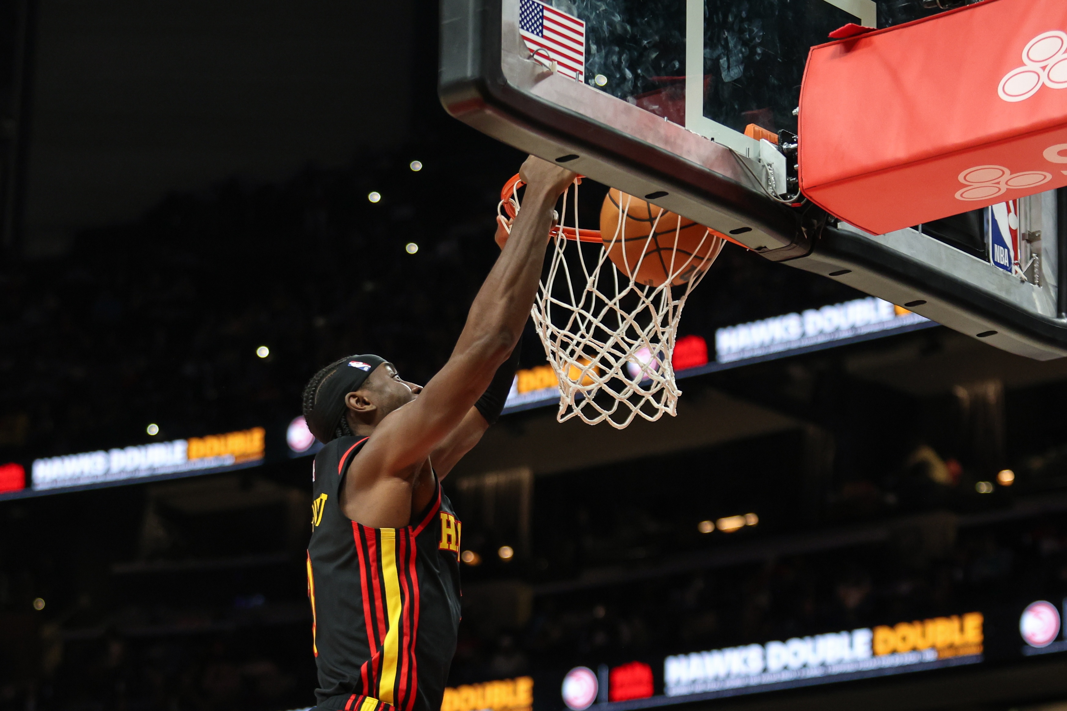 再次合作！比克斯塔夫：勒韋爾能做很多事非常全面 他從不會退縮