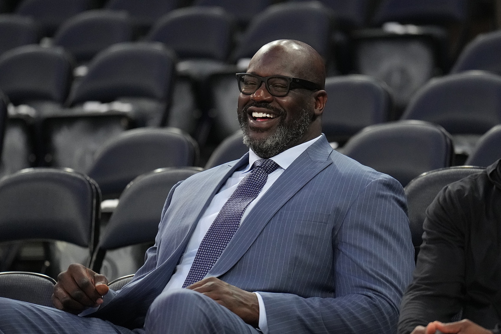 皮一下！奧尼爾此前參加節(jié)目：現(xiàn)女友是法國人叫米賽爾夫(myself)